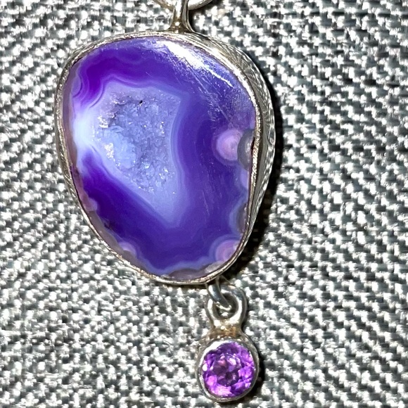 Natural Amethyst Agate Accent Pendant - Picture 2 of 2